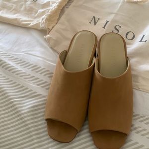 Nisolo heeled slip ons. Size 6.5 slightly worn but like new
